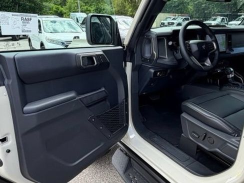 New 2026 Ford Bronco Badlands AWD/4WD image 10