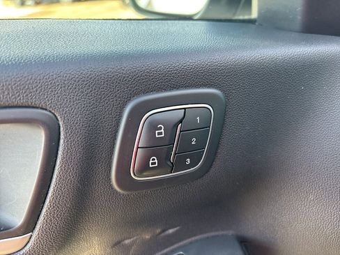 Used 2020 Ford Escape SEL image 26