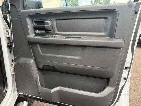 Used 2012 RAM 3500 ST w/ Chrome Appearance Group image 27