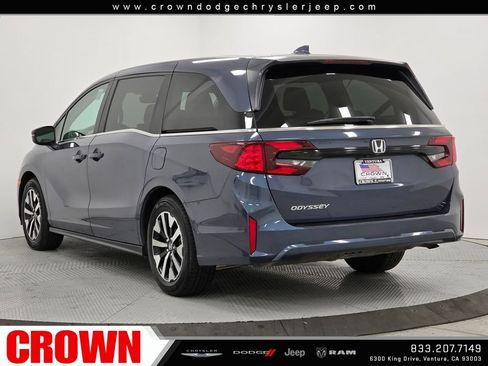 Used 2025 Honda Odyssey EX-L image 5
