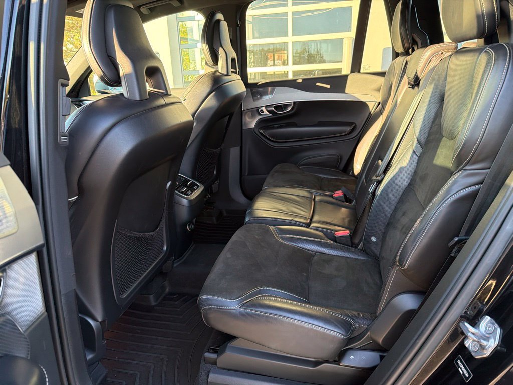 Used 2017 Volvo XC90 T6 R-Design w/ Vision Package AWD/4WD image 11