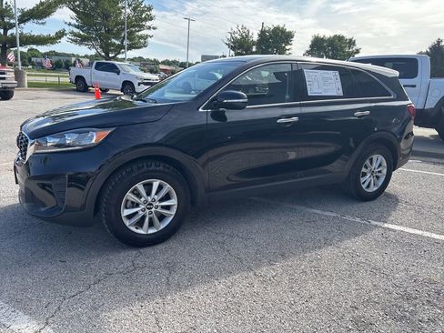 Used 2020 Kia Sorento LX FWD image 14