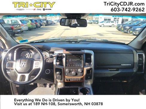 Used 2015 RAM 2500 Laramie image 18