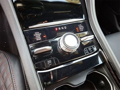 Certified 2024 Jeep Grand Cherokee Summit image 12