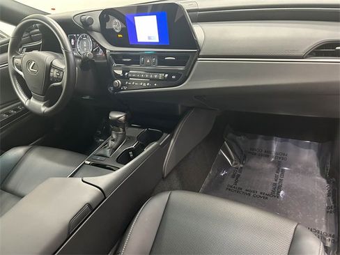 Certified 2025 Lexus ES 350 image 12