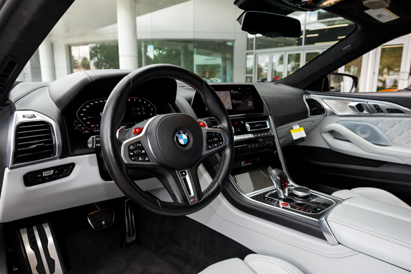 Used 2022 BMW M8 Competition AWD/4WD image 38