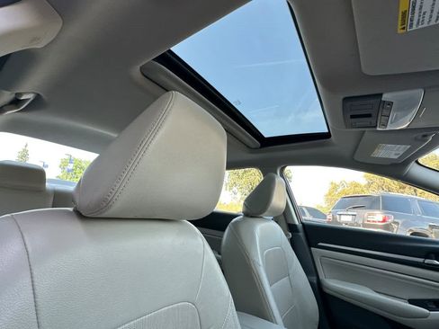 Used 2022 Nissan Altima 2.5 SL image 17