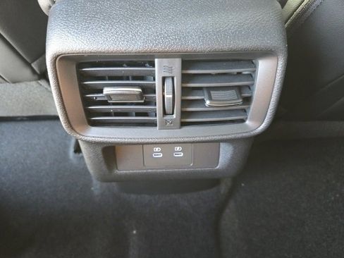 Certified 2025 Nissan Murano SV image 13