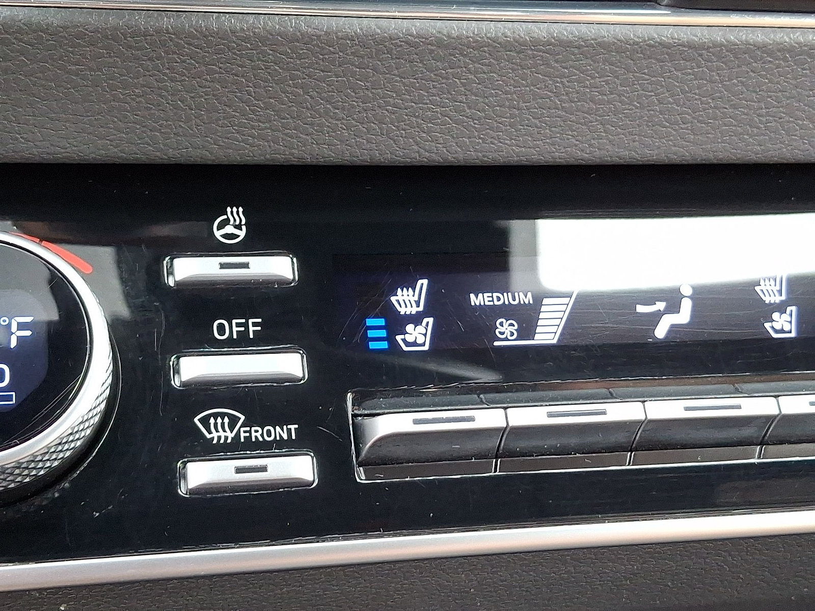 Certified 2023 Hyundai Sonata Limited w/ Cargo Package FWD image 25