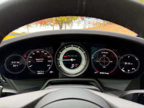 Used 2022 Porsche 911 Turbo S image 17