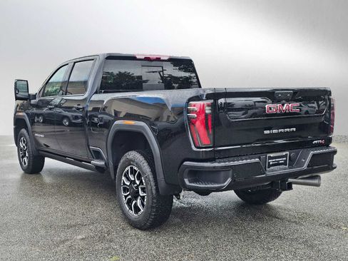 New 2026 GMC Sierra 2500 AT4 w/ AT4 Premium Plus Package image 5