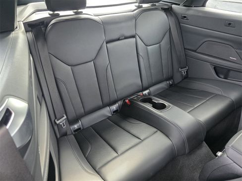 Used 2024 BMW 430i Convertible w/ M Sport Package image 27