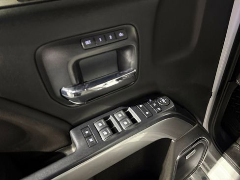 Used 2018 Chevrolet Silverado 3500 LTZ image 23