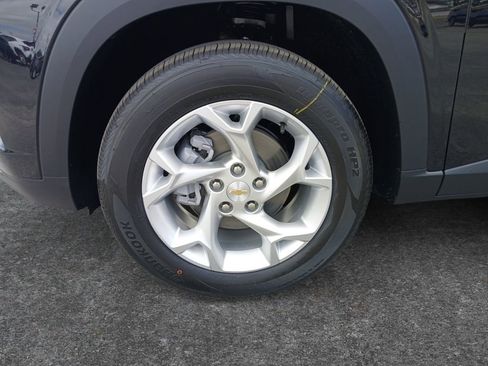 New 2026 Chevrolet Trax LS w/ LS Convenience Package image 9