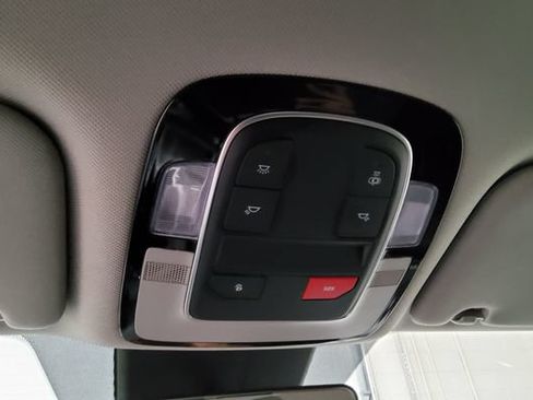 Used 2023 Hyundai Santa Fe SEL FWD image 27