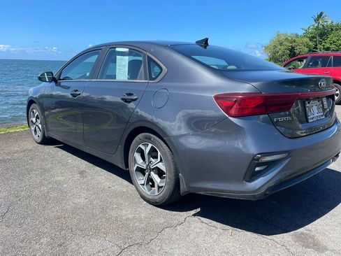 Used 2021 Kia Forte LXS FWD image 3