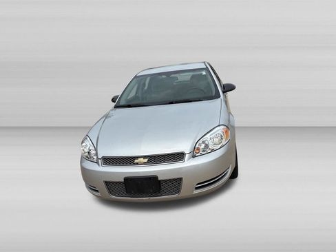 Used 2012 Chevrolet Impala LT FWD image 8