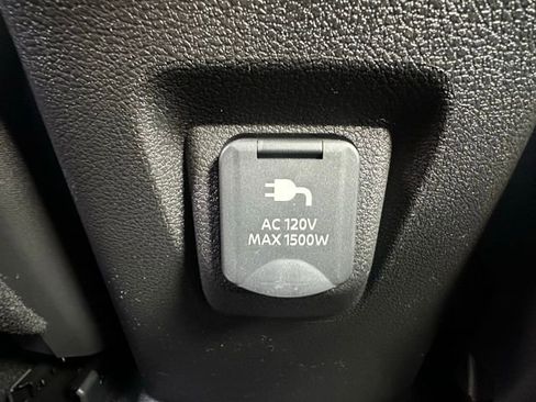 New 2026 Nissan Leaf Platinum+ FWD image 23