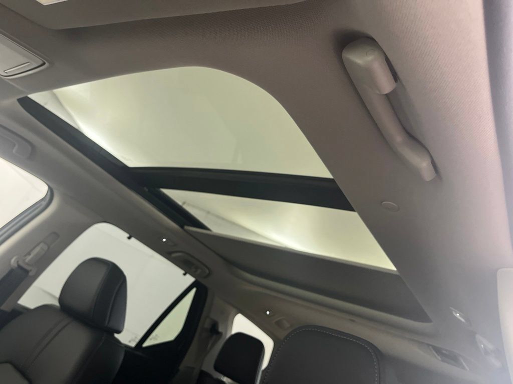 New 2026 Honda Pilot Touring image 82