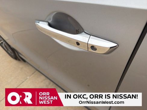 Used 2022 Honda Odyssey EX-L image 11