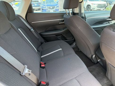 Used 2023 Hyundai Sonata SE FWD image 13