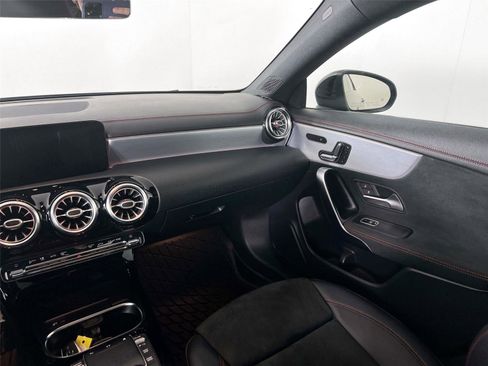 Certified 2021 Mercedes-Benz CLA 250 4MATIC image 23