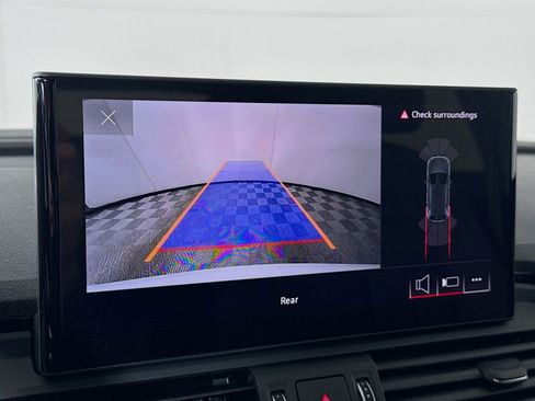 Certified 2023 Audi Q5 2.0T Premium w/ Convenience Package image 17