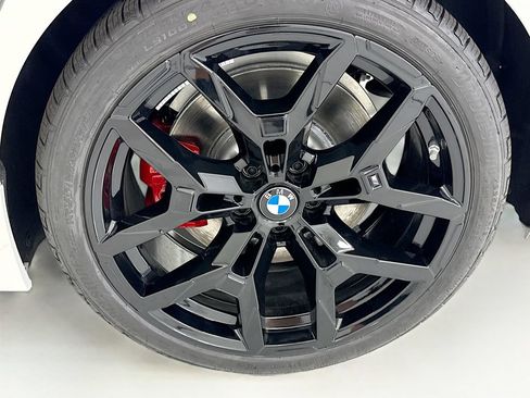New 2026 BMW 330i Sedan w/ M Sport Package RWD image 30