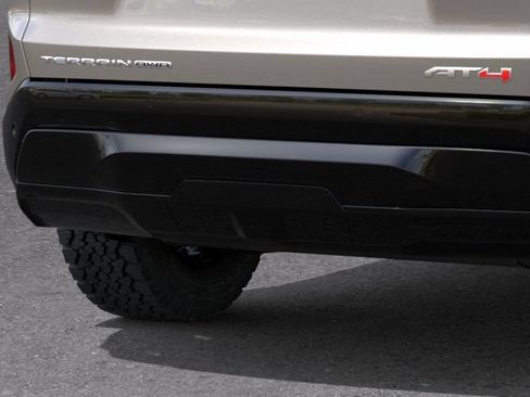 New 2026 GMC Terrain AT4 w/ Technology Package II AWD/4WD image 15