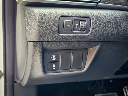 Used 2019 Honda Accord Sport image 15