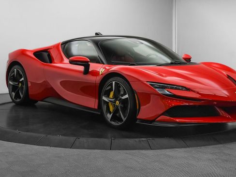 Certified 2023 Ferrari SF90 Stradale image 1