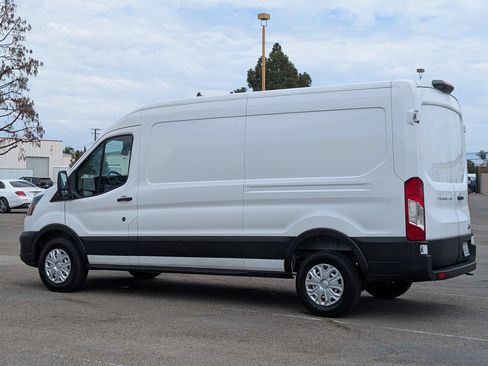 Used 2025 Ford Transit 250 148 Medium Roof w/ Load Area Protection Package RWD image 5
