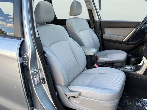 Used 2014 Subaru Forester 2.5i Premium w/ Popular Package #2 AWD/4WD image 14