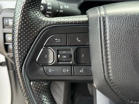 Used 2024 Toyota Tacoma SR5 image 16