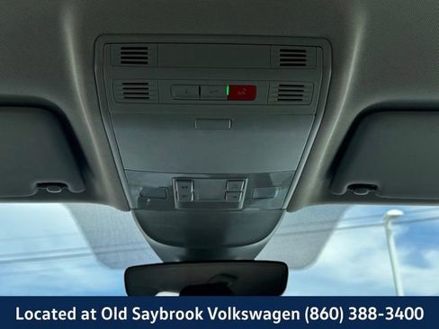 New 2025 Volkswagen Taos SE image 16