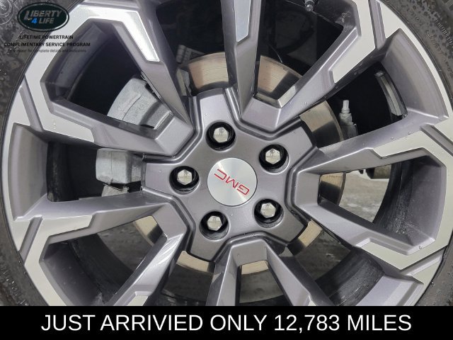Used 2026 GMC Terrain Elevation w/ Elevation Premium Package AWD/4WD image 10