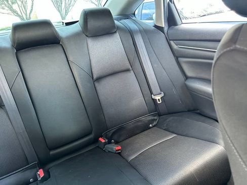 Used 2020 Honda Accord LX image 14