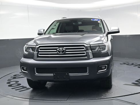 Used 2020 Toyota Sequoia Platinum image 5