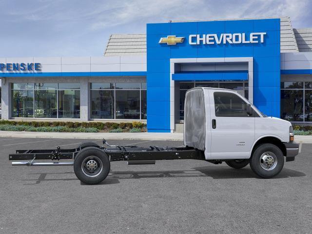 New 2026 Chevrolet Express 3500 w/ Power Convenience Package RWD image 36