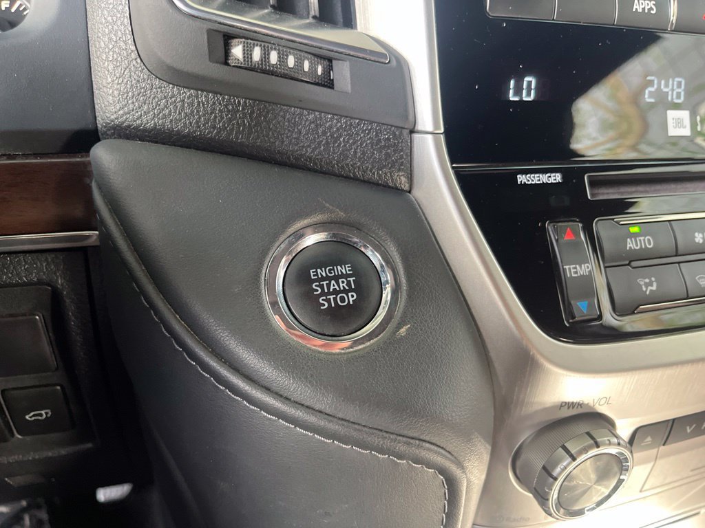 Used 2021 Toyota Land Cruiser AWD/4WD image 19