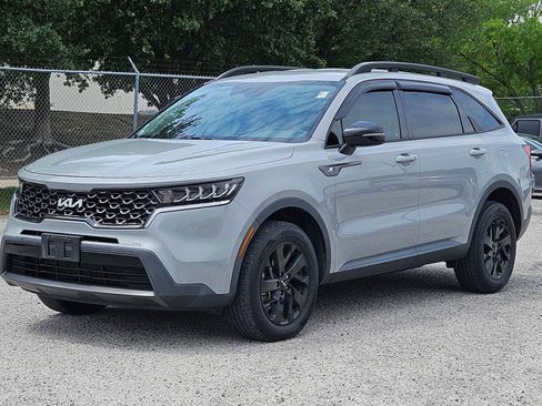 Used 2023 Kia Sorento S image 11