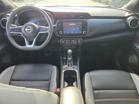 Certified 2023 Nissan Kicks SR w/ SR Premium Package FWD image 11