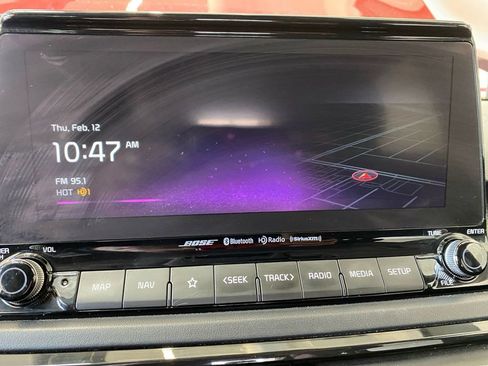 Used 2023 Kia Seltos SX image 11