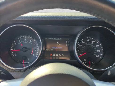 Used 2022 Ford Mustang Convertible w/ Equipment Group 101A RWD image 17