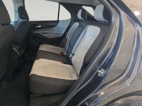Used 2022 Chevrolet Equinox LS w/ LS Convenience Package FWD image 26