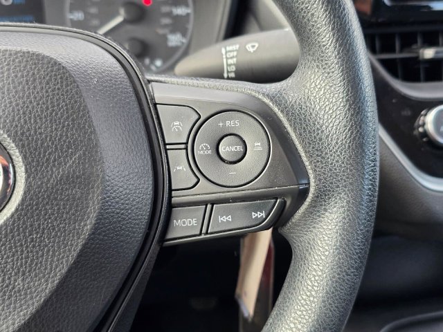Used 2024 Toyota Corolla LE FWD image 26