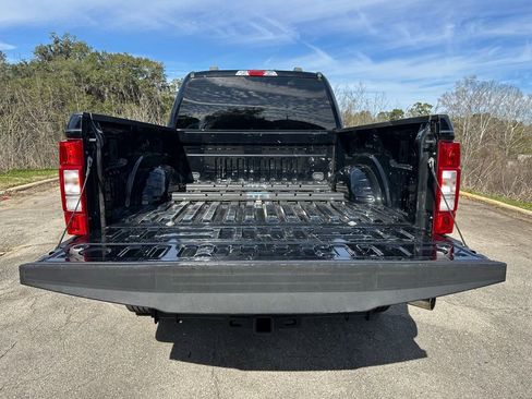Used 2021 Ford F250 XLT w/ XLT Premium Package image 39