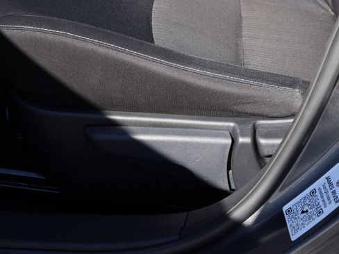 Used 2024 Nissan Sentra SV image 23