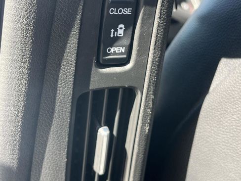 Certified 2023 Honda Odyssey Sport image 14