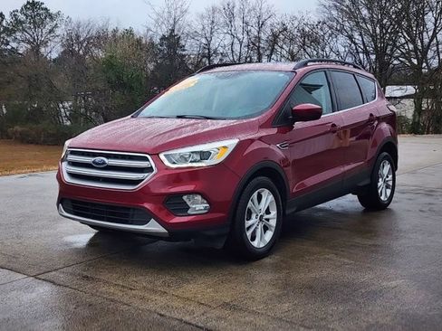 Used 2017 Ford Escape SE w/ SE Leather Comfort Package image 5